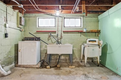 A unique opportunity to transform this lovely 3-bedroom Euclid - photo 30