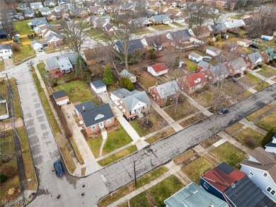 A unique opportunity to transform this lovely 3-bedroom Euclid - photo 44