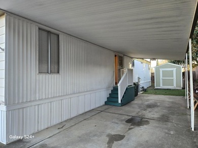 2 bedroom, 1 bathroom mobile home with an expando. Located in - photo 6