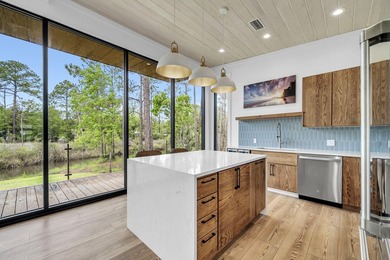 Professional and concise Contemporary residence located on a - photo 14