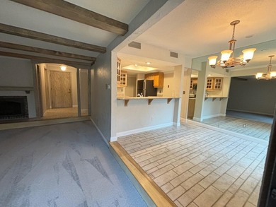 Welcome home to easy living in Edina West. This is a perfect - photo 14