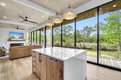 Professional and concise Contemporary residence located on a - photo 21