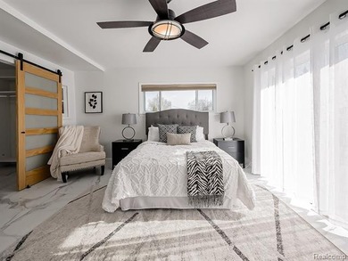 WATERFRONT HOME YOU DO NOT WANT TO MISS!! Discover the ultimate - photo 22