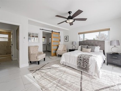 WATERFRONT HOME YOU DO NOT WANT TO MISS!! Discover the ultimate - photo 23