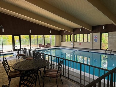 Welcome home to easy living in Edina West. This is a perfect - photo 26