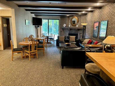 Welcome home to easy living in Edina West. This is a perfect - photo 27