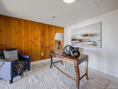 WATERFRONT HOME YOU DO NOT WANT TO MISS!! Discover the ultimate - photo 31
