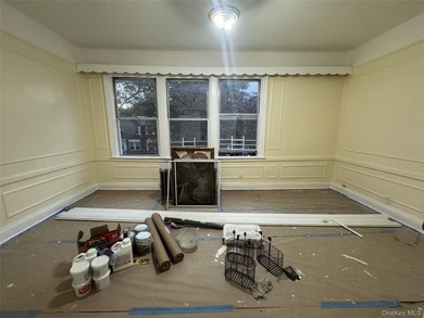 A great opportunity awaits you with this fully detached - photo 3