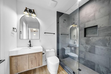 Professional and concise Contemporary residence located on a - photo 35