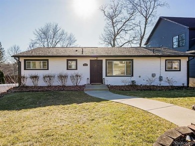 WATERFRONT HOME YOU DO NOT WANT TO MISS!! Discover the ultimate - photo 46