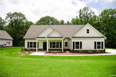 Lake Home Sale Pending in Madison, Georgia