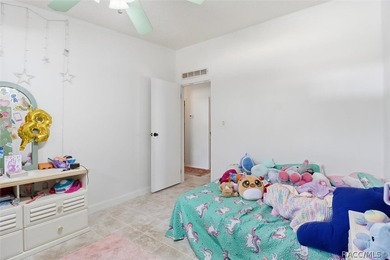 Spacious and unique property offering exceptional living space - photo 18