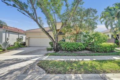 Lake Home For Sale in Delray Beach, Florida