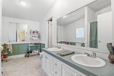 Spacious and unique property offering exceptional living space - photo 26
