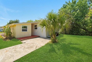 Virtually everything is new in this fully remodeled 3-bedroom - photo 27