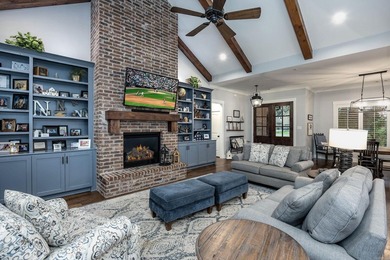 Beautiful custom home built by Alan Schrader in the desirable - photo 7