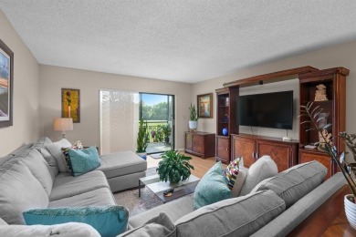 Weston Lakes Area Condo For Sale in Weston Florida