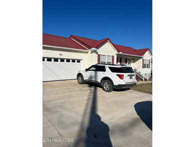 Norris Lake Home For Sale in Jacksboro Tennessee