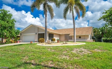 ESTATE SALE well-maintained 3-bedroom, 2-bath POOL home offering - photo 1