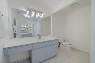 Gracefully situated on a quiet cul-de-sac within the exclusive - photo 20