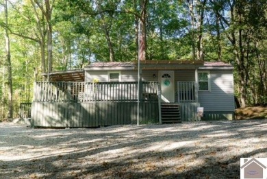 Lake Barkley Home For Sale in Cadiz Kentucky