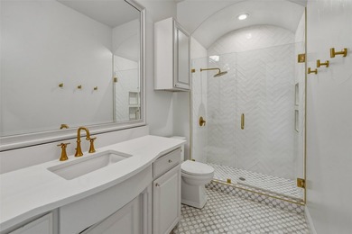 Welcome to this extraordinary gated estate in The Orchards - photo 33