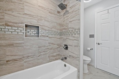 Gracefully situated on a quiet cul-de-sac within the exclusive - photo 36