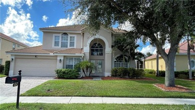 Great home in a beautiful gated community with lake views! - photo 2