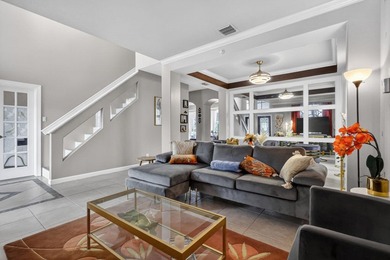 Great home in a beautiful gated community with lake views! - photo 5