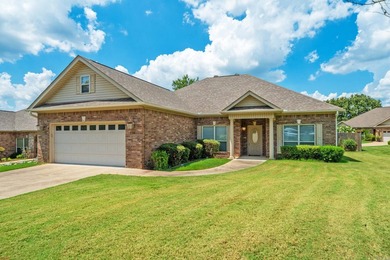 Welcome to Hot Springs' premier retirement community !!! - photo 1
