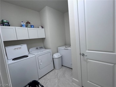 Welcome to your dream home in the highly sought-after community - photo 6