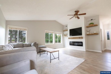 Charming 2-bedroom, 2-bath w/Bonus on 1.41 beautifully