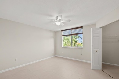Beautiful partial intracoastal views from this 4th floor condo - photo 13