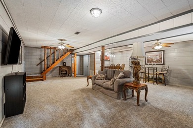 Rustic charm meets modern comfort in this beautiful log home - photo 14