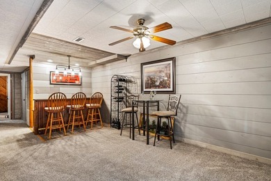 Rustic charm meets modern comfort in this beautiful log home - photo 15