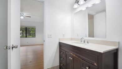 Beautiful peaceful courtyard view. Two bedroom /Two bath first - photo 15
