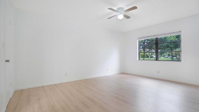 Beautiful peaceful courtyard view. Two bedroom /Two bath first - photo 16