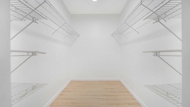 Beautiful peaceful courtyard view. Two bedroom /Two bath first - photo 17