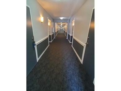 Beautiful peaceful courtyard view. Two bedroom /Two bath first - photo 25