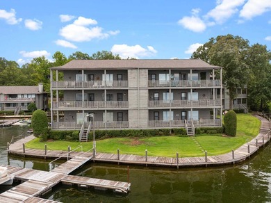Panoramic views of Lake Hamilton allow you to enjoy sunrise AND - photo 46