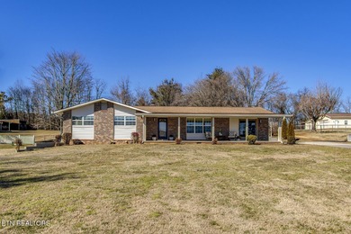 Fort Loudoun Lake Home For Sale in Knoxville Tennessee