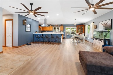 A Must-See Property! Meticulously maintained and showcasing - photo 3