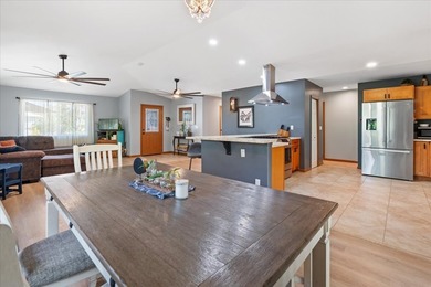 A Must-See Property! Meticulously maintained and showcasing - photo 7