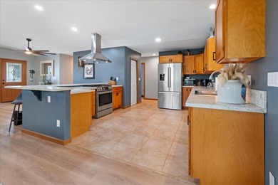 A Must-See Property! Meticulously maintained and showcasing - photo 8