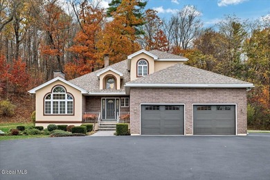 (private lake, pond, creek) Home For Sale in Schenectady New York