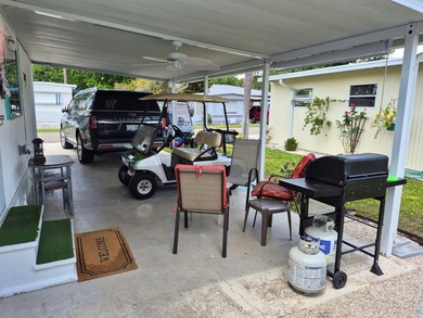 This home is turn key, move in ready. Beautiful 2 bedroom, 1 1/2 - photo 5