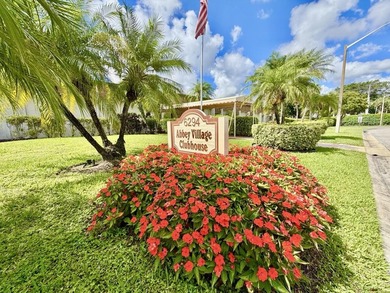 Welcome to tranquil 55+ living in the heart of West Delray - photo 16