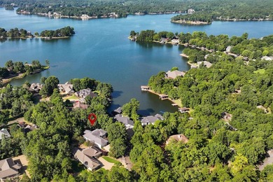 Hidden Treasures Await in This Entertainer's Paradise Level - photo 2