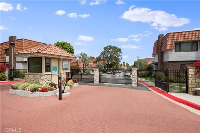 Welcome to this 2-bedroom, 2.5-bath townhouse located in the - photo 27