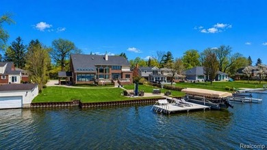 Be a part of the Sylvan Lake community - with access to the - photo 3